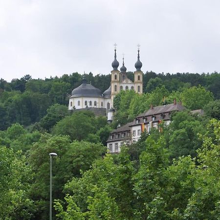 Wunderschoene Loft-Stadtwohnung Würzburg Buitenkant foto